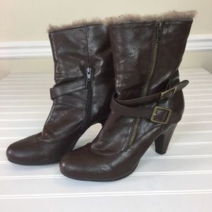 Bass Brown Faux Fur Heeled Boots size 11